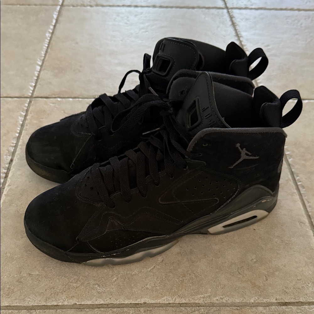 Jordan Boys Black High-Top Sneakers